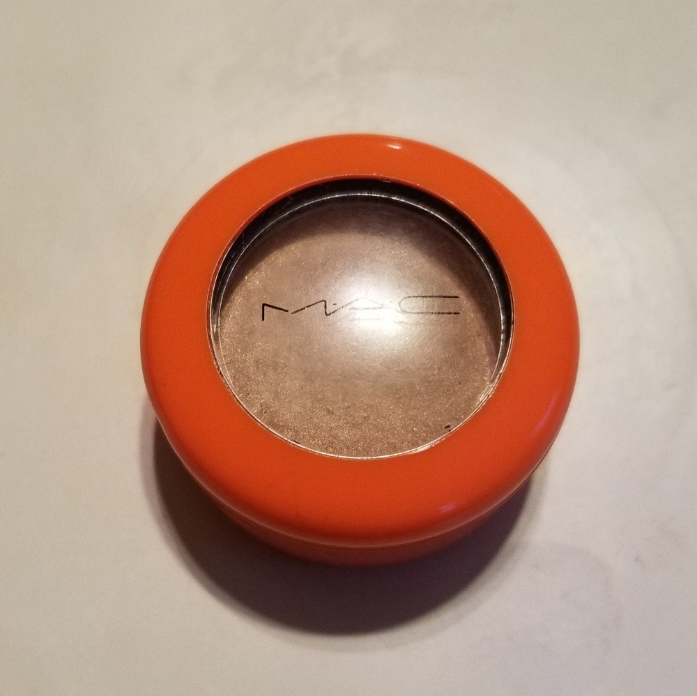 MAC Neo Sci-Fi Eyeshadow Femme-Fi RARE